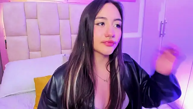 Nana  S online show from January 2026 03:11:02 AM