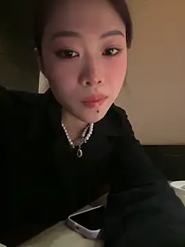 Snapshot of youyou-baby999 chatting on March 2026 06:08:02 AM youyou-baby999 online show from March 2026 06:08:02 AM