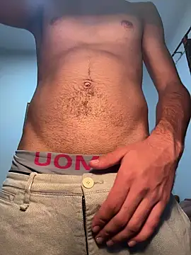 Davisuarez online show from February 2026 11:20:01 PM