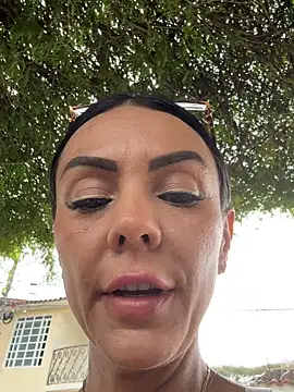 Snapshot of SofhiaTaylor chatting on February 2026 08:02:01 PM SofhiaTaylor online show from February 2026 08:02:01 PM