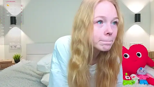 Snapshot of GhisllaineWestler chatting on February 2026 04:42:02 AM GhisllaineWestler online show from February 2026 04:42:02 AM