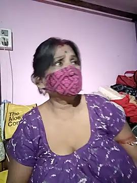 Snapshot of me-pari-hu chatting on February 2026 03:15:02 PM me-pari-hu online show from February 2026 03:15:02 PM