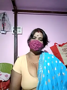 Snapshot of me-pari-hu chatting on March 2026 05:42:01 PM me-pari-hu online show from March 2026 05:42:01 PM