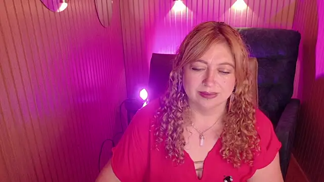 MilfArlet online show from February 2026 01:56:02 PM