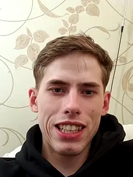 FreeRich online show from November 2025 04:37:02 AM