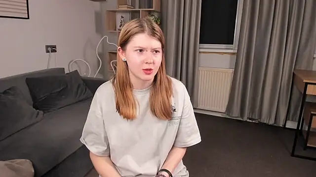 IndiraMarotto online show from January 2026 12:55:01 PM