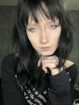 Snapshot of kcortnix chatting on December 2025 10:27:02 PM kcortnix online show from December 2025 10:27:02 PM