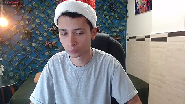 LucassSmith11 online show from December 2025 11:39:02 AM