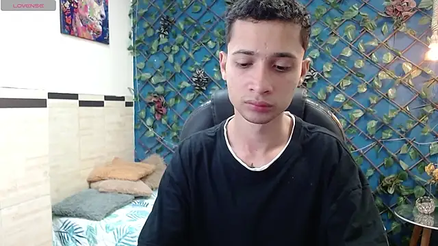 LucassSmith11 online show from April 2026 08:01:02 PM