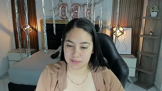 VIOLETTA ROSS1 online show from January 2026 12:29:02 PM