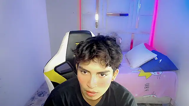 Green XoX online show from January 2026 01:59:01 PM