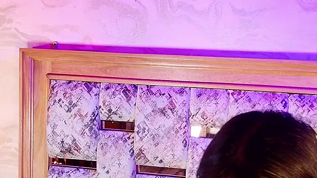 emily dempsey online show from February 2026 07:06:02 PM