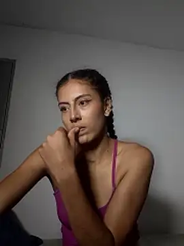 laia williamss online show from January 2026 01:55:02 AM