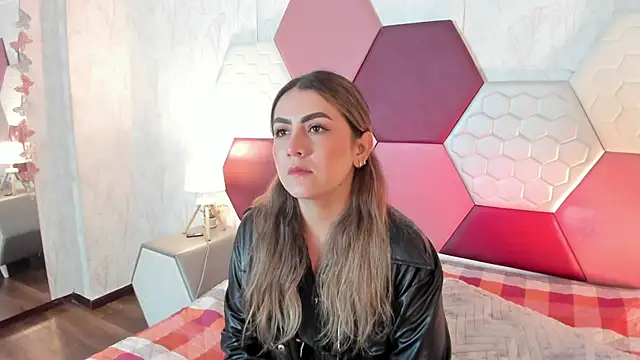 Snapshot of AriaRous chatting on February 2026 08:13:02 PM AriaRous online show from February 2026 08:13:02 PM