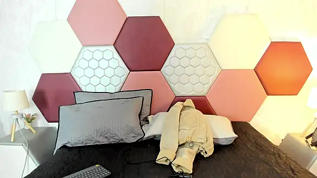 Snapshot of AriaRous chatting on February 2026 07:10:01 PM AriaRous online show from February 2026 07:10:01 PM