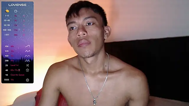 santinaughty online show from December 2025 06:33:01 AM