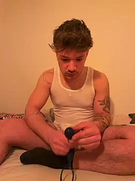 Ricz02 online show from March 2026 01:38:01 AM