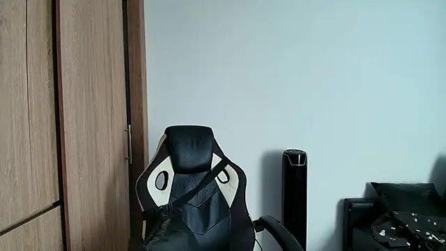 liorvante online show from March 2026 03:03:02 PM