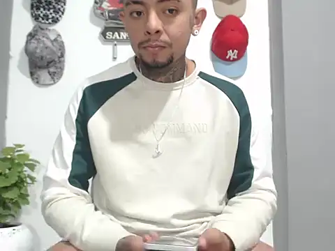 BASTIAN NICOLAS  online show from February 2026 01:04:02 AM