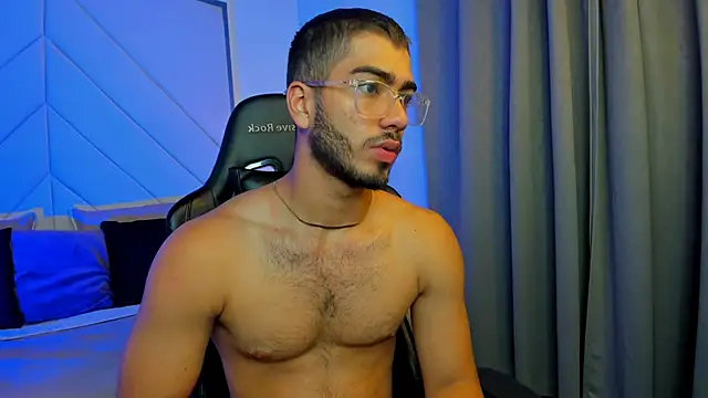 Franco banderas online show from December 2025 12:21:02 PM