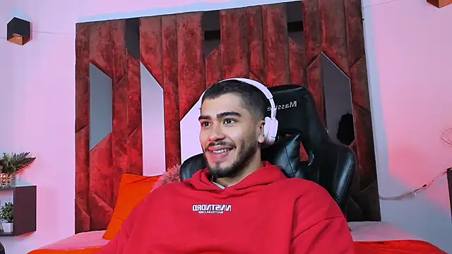 Franco banderas online show from February 2026 09:24:01 PM