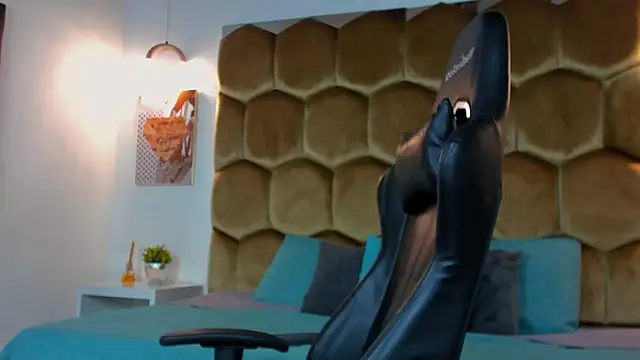 Franco banderas online show from February 2026 09:26:02 AM