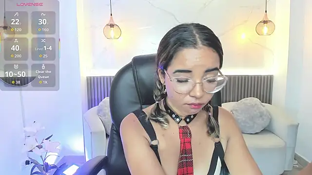 alana martiins online show from June 2026 07:36:01 PM