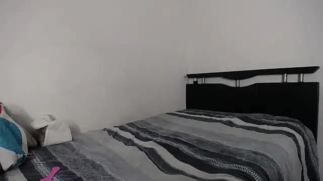 nohemyDream online show from December 2025 05:23:01 AM