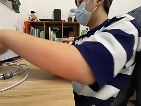 hiiiizzzz online show from February 2026 10:27:02 AM