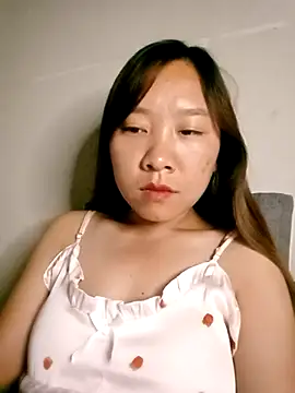 Minsssa20 online show from April 2026 10:49:01 PM