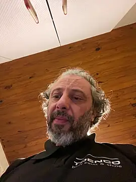 Snapshot of Petebulimia chatting on April 2026 04:26:01 AM Petebulimia online show from April 2026 04:26:01 AM