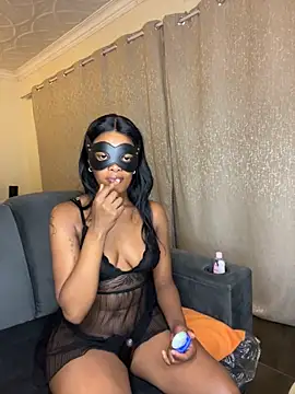 Fancy Face28 online show from February 2026 05:30:01 PM