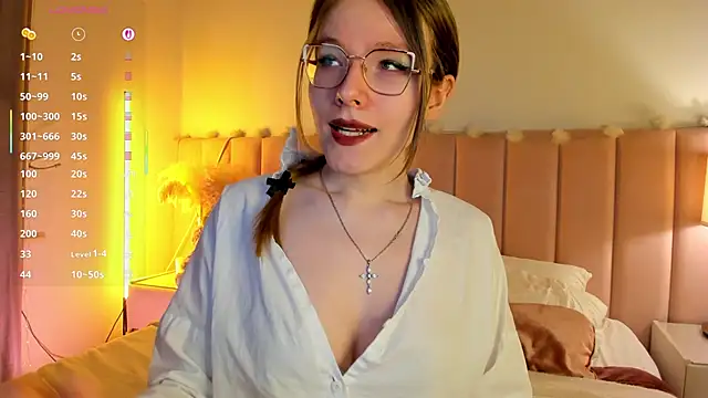 AnGee  online show from February 2026 12:04:02 PM