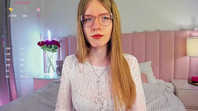 AnGee  online show from February 2026 04:47:02 PM