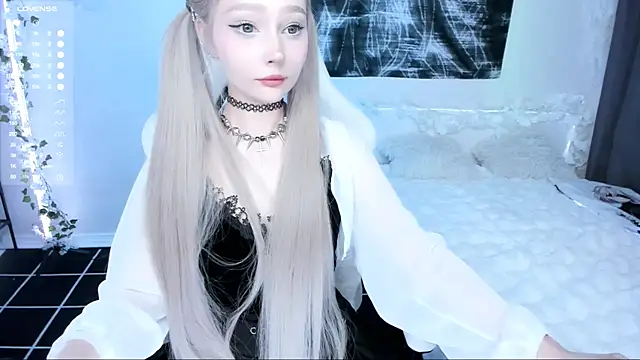 lyric4 online show from May 2026 02:27:02 AM