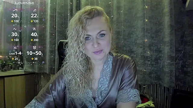 LanaLight x online show from January 2026 06:55:02 PM