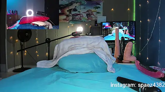 Shadia Squirt online show from February 2025 02:10:02 AM