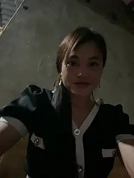 Lilik2 online show from April 2026 10:12:02 PM