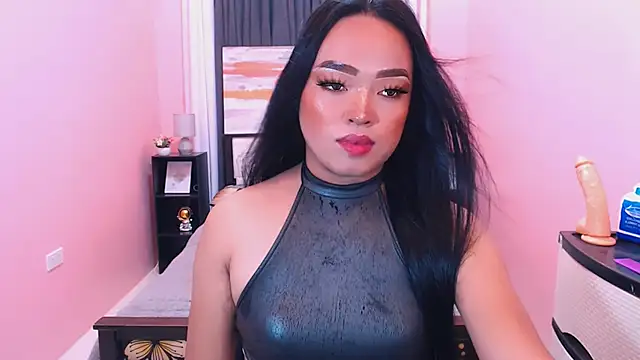 Fantacyloverr online show from March 2026 07:48:02 AM