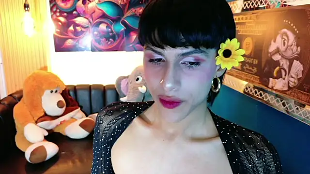 StormLuxX online show from May 2026 01:26:01 PM
