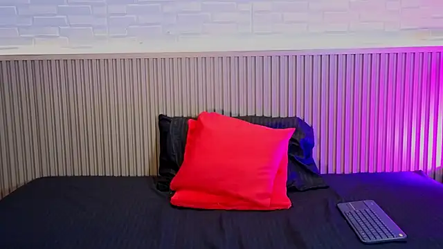 Snapshot of EmyVega chatting on February 2026 11:27:02 PM EmyVega online show from February 2026 11:27:02 PM