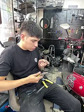 Johan stick online show from December 2025 05:30:01 PM