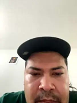 Samcan3 online show from December 2025 05:07:01 PM