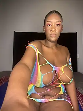 GiantClithpee online show from March 2025 07:53:01 PM