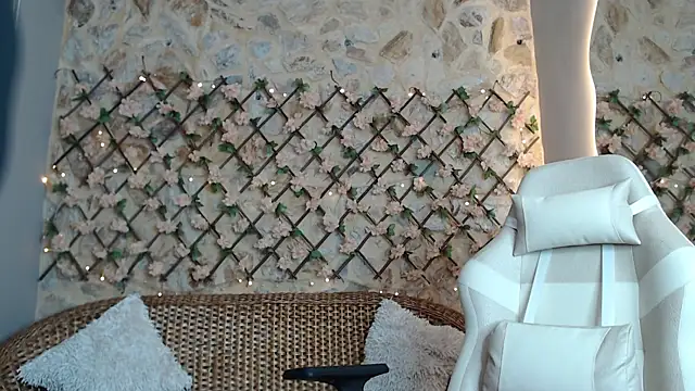 NaughtyNebula online show from January 2026 07:51:02 PM