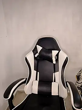 KasumiSophia online show from April 2026 12:16:02 PM