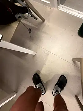 andresbale online show from January 2026 08:14:01 PM