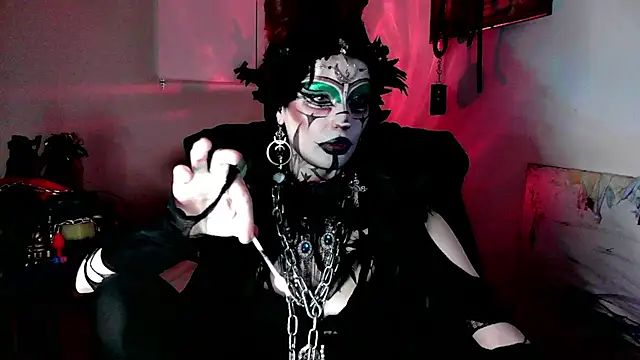 EmpressMorrigan online show from December 2025 11:17:01 AM