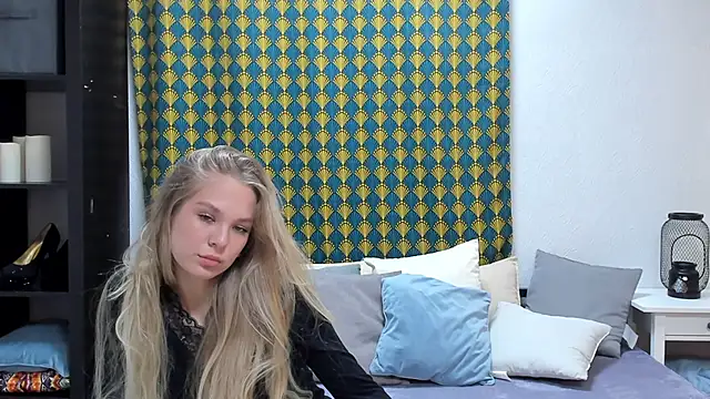 Wh1teAngelx online show from December 2025 07:47:01 AM