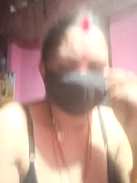 Your-shreya143 online show from February 2026 03:43:02 PM